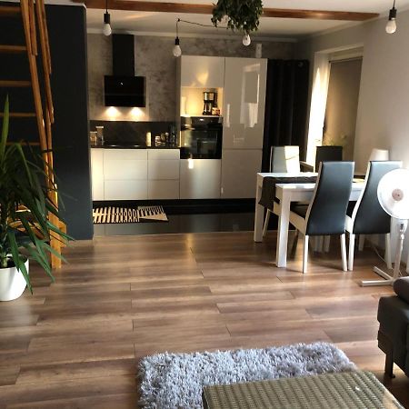 Apartament Moniuszki Kędzierzyn-Koźle Buitenkant foto