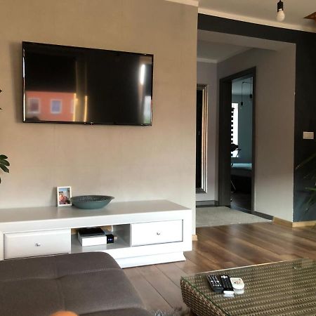 Apartament Moniuszki Kędzierzyn-Koźle Buitenkant foto