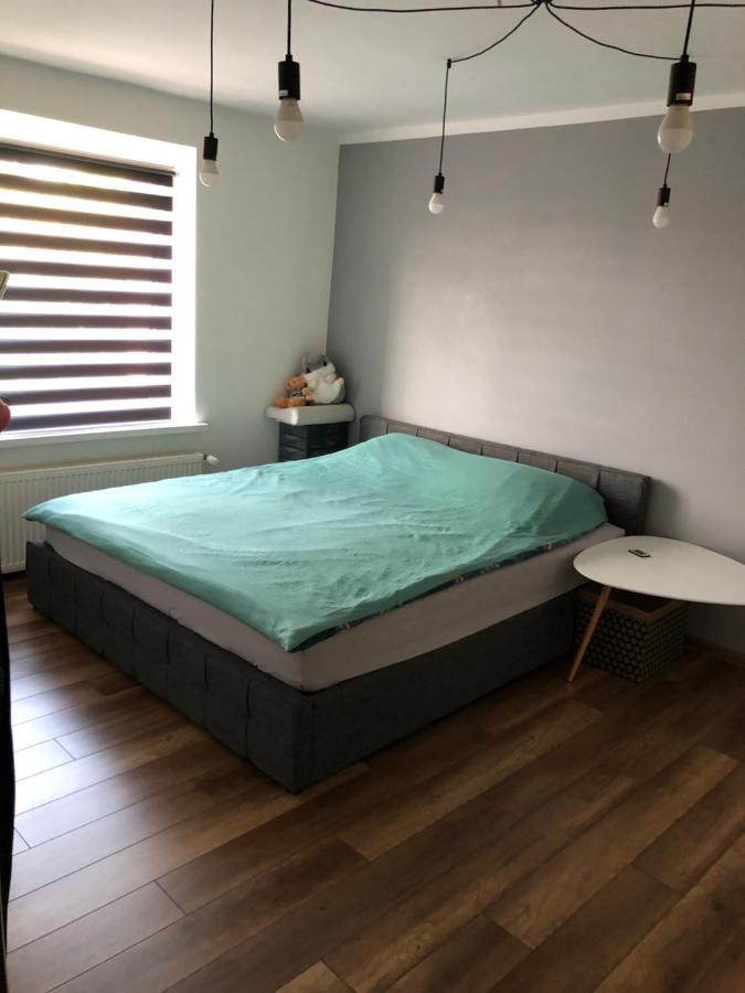 Apartament Moniuszki Kędzierzyn-Koźle Buitenkant foto