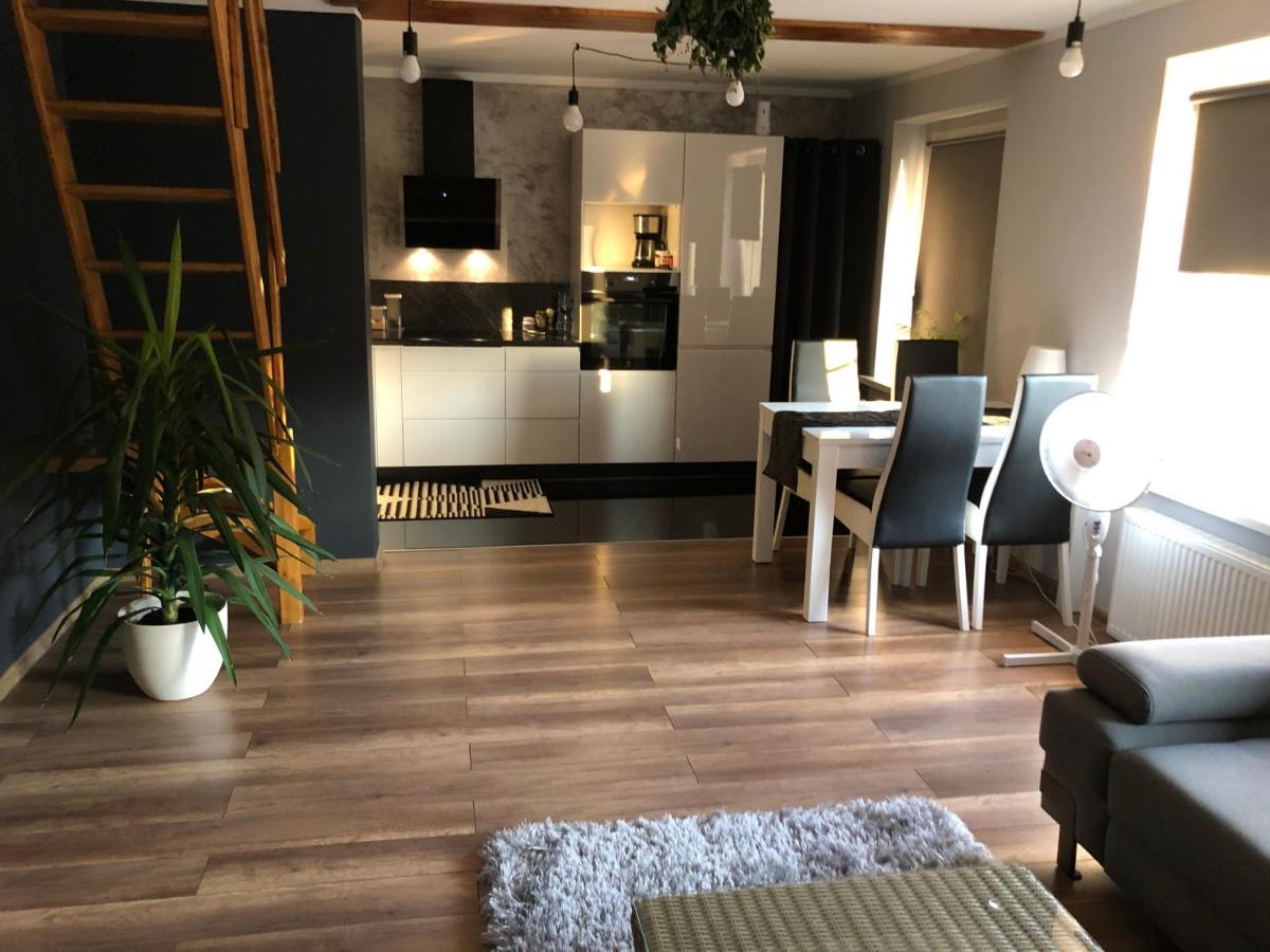 Apartament Moniuszki Kędzierzyn-Koźle Buitenkant foto