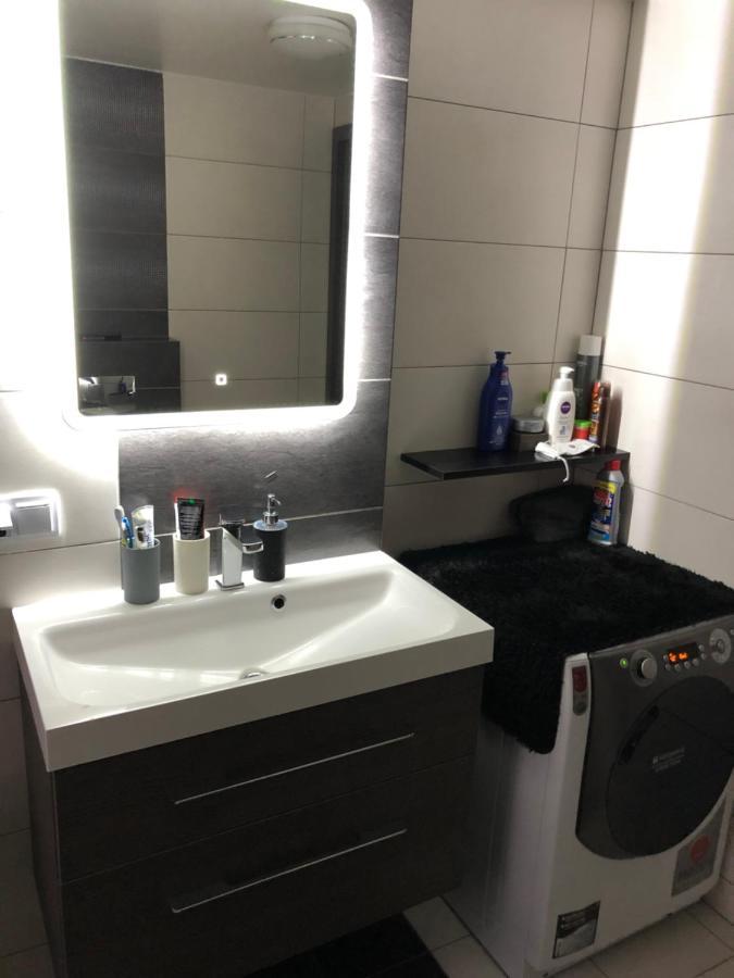 Apartament Moniuszki Kędzierzyn-Koźle Buitenkant foto